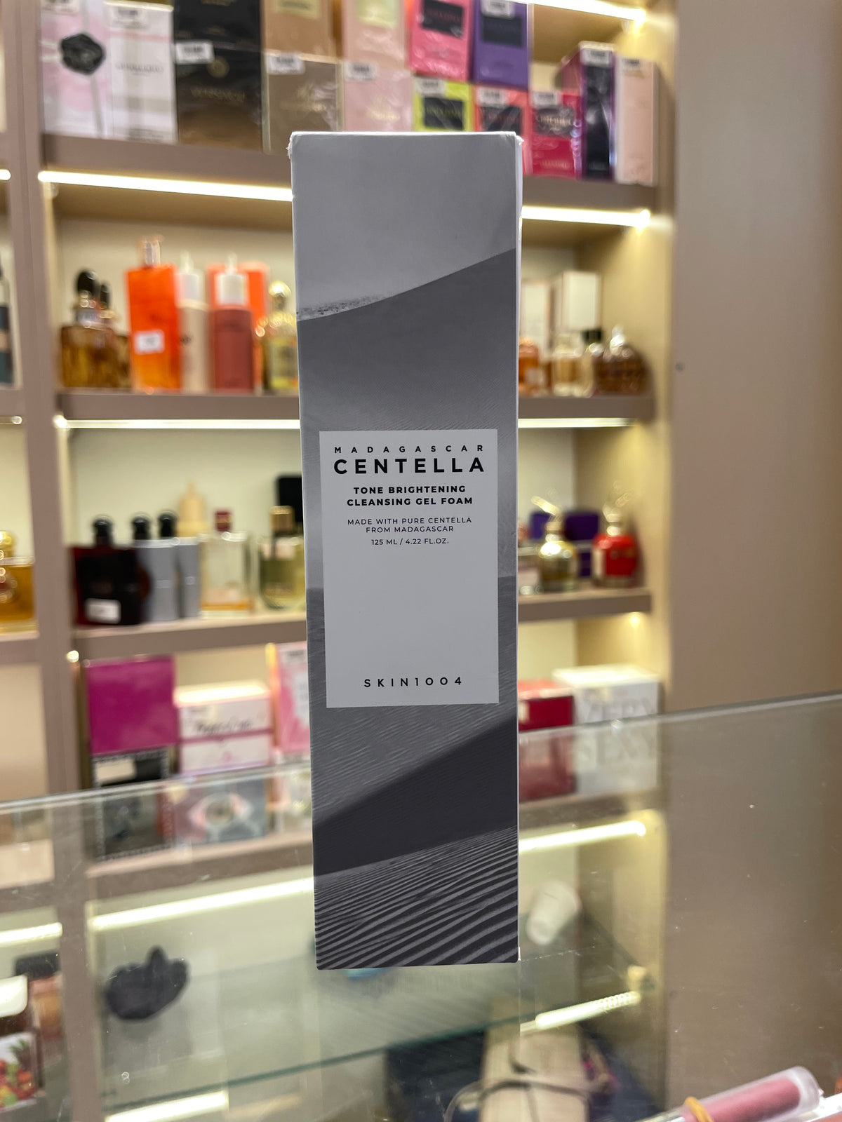 SKIN1004 Madagascar Centella Tone Brightening Cleansing Gel Foam - Mirage Cosmétique Oran